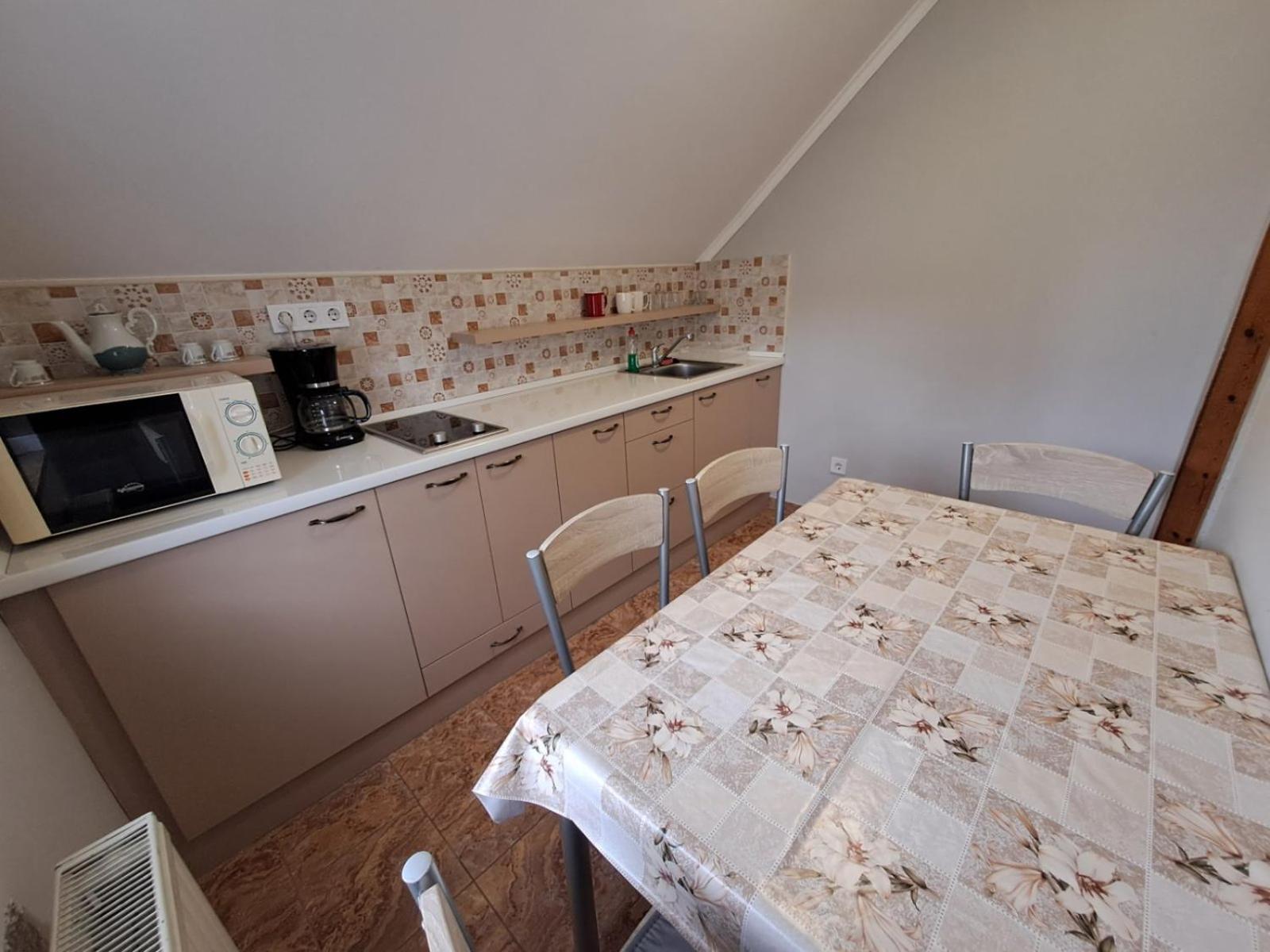 Berta Panzio Bed & Breakfast Hajdúszoboszló Oda fotoğraf