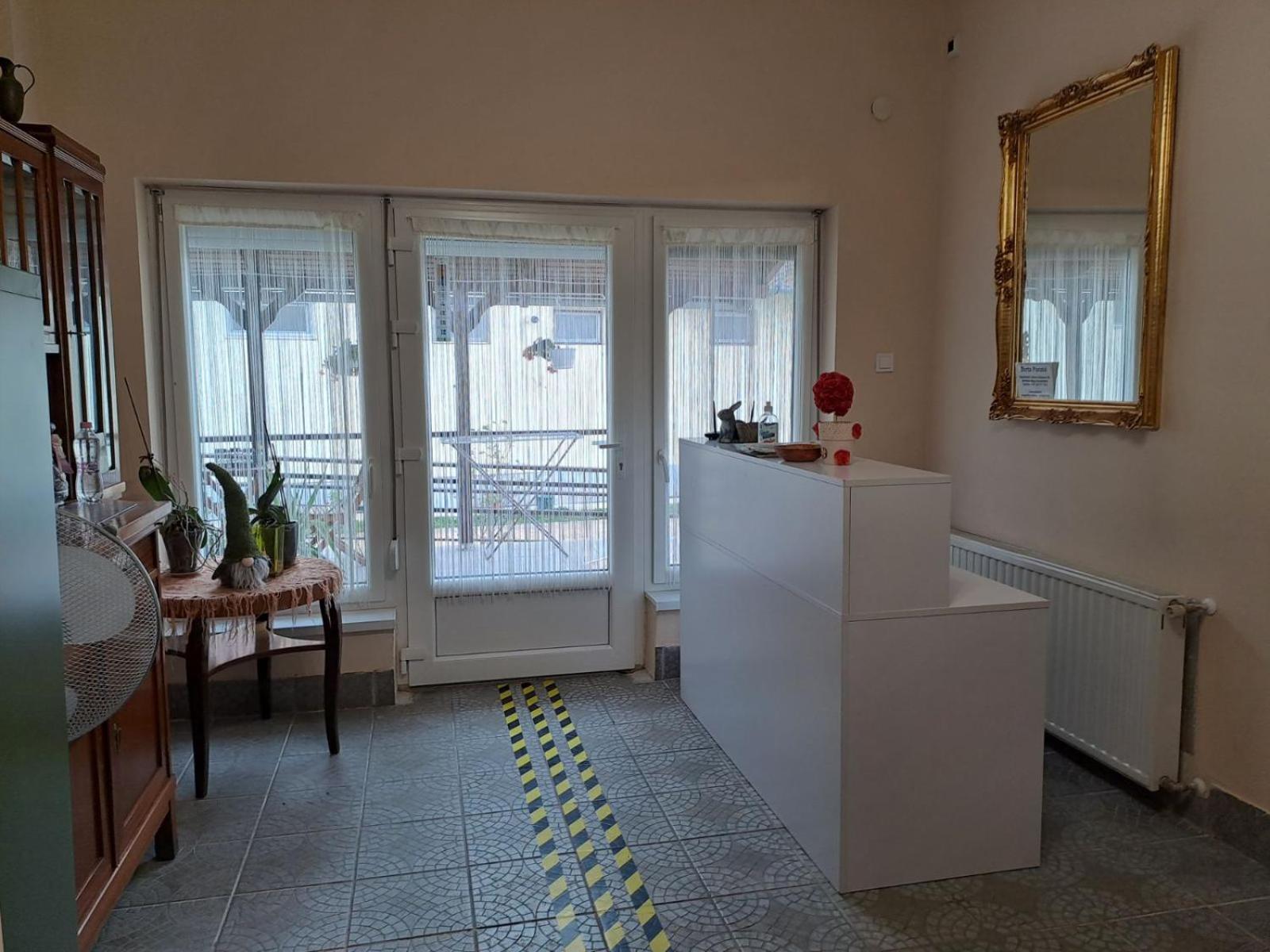 Berta Panzio Bed & Breakfast Hajdúszoboszló Dış mekan fotoğraf