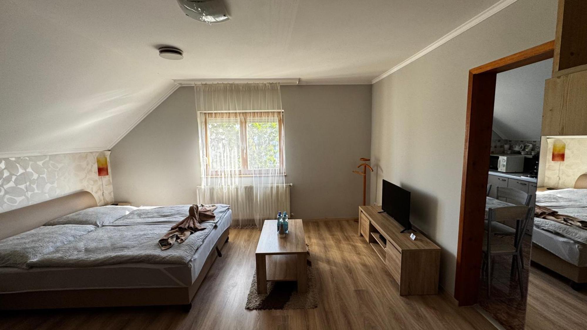 Berta Panzio Bed & Breakfast Hajdúszoboszló Dış mekan fotoğraf