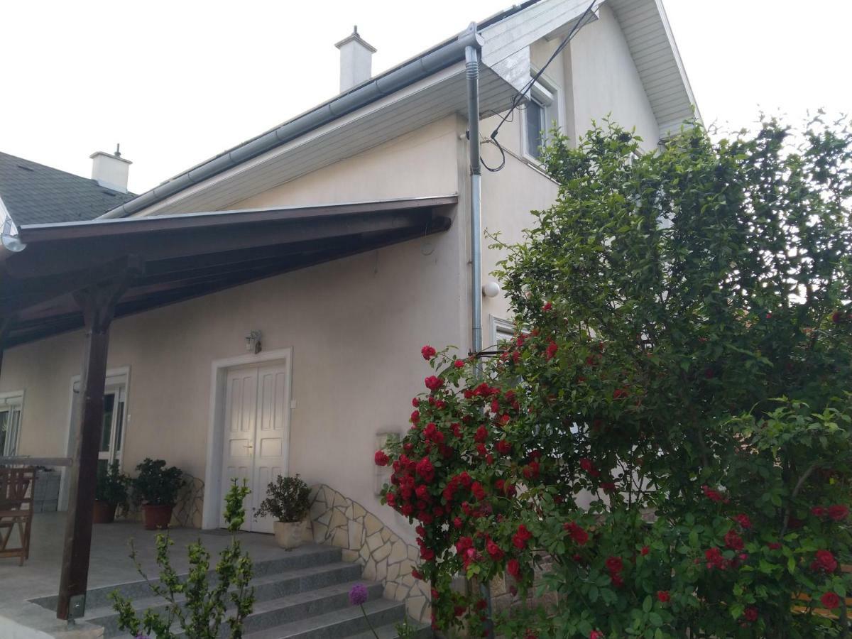 Berta Panzio Bed & Breakfast Hajdúszoboszló Dış mekan fotoğraf
